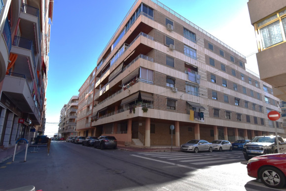 Apartamento / piso - Reventa - Torrevieja - Playa Acequion