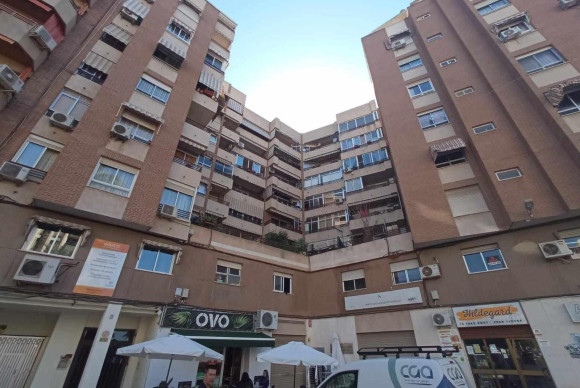 Apartment  - Resale - San Juan de Alicante - Centro