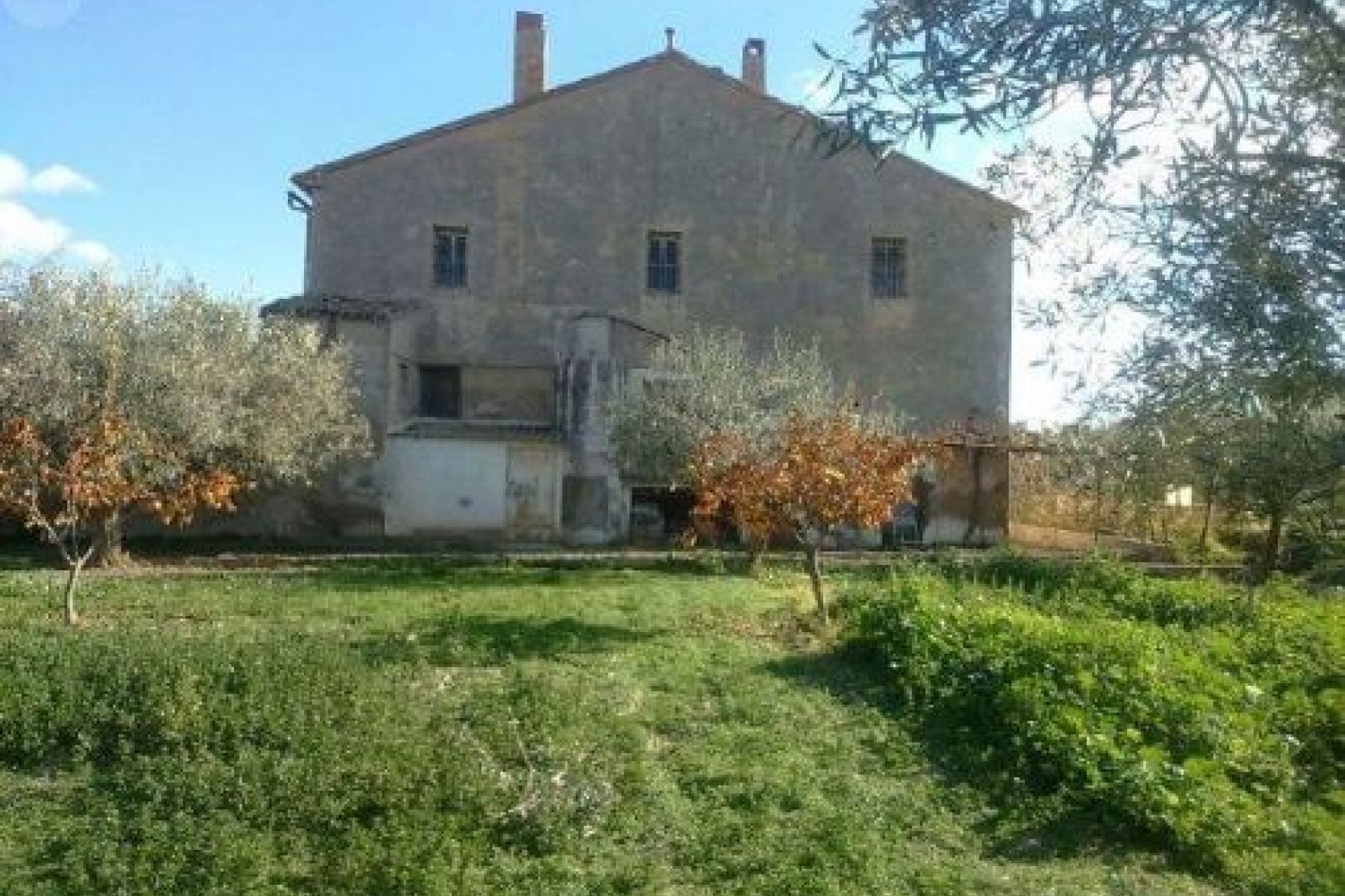 Resale - Country House - Tibi