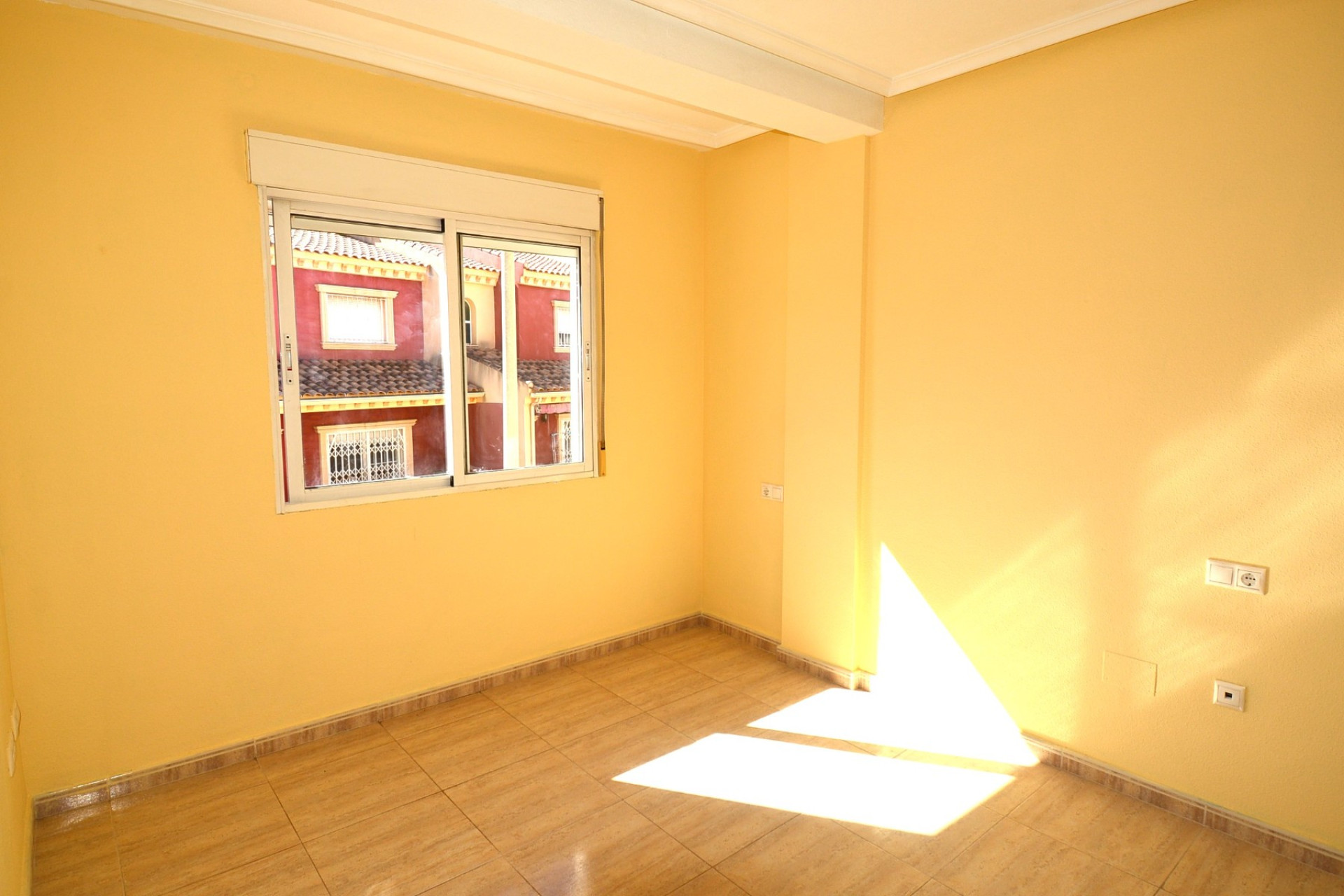 Reventa - Apartamento / piso - Catral - 03158