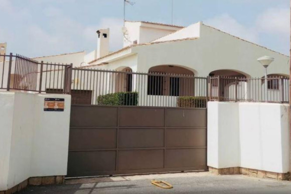 Reventa - Villa - San Juan de Alicante - El trosiu
