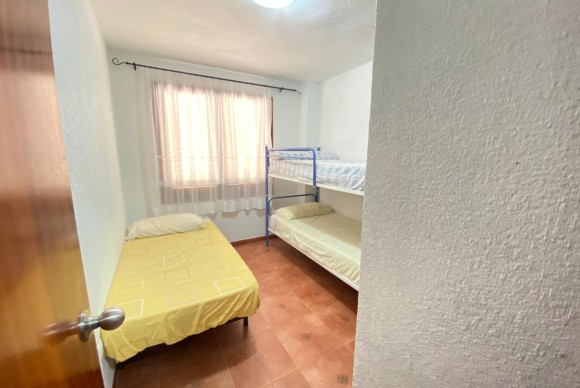 Resale - Apartment  - Torrevieja - Acequion