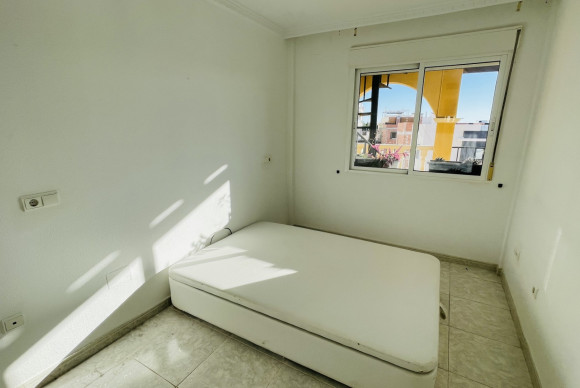 Reventa - Apartamento / piso - Benijofar
