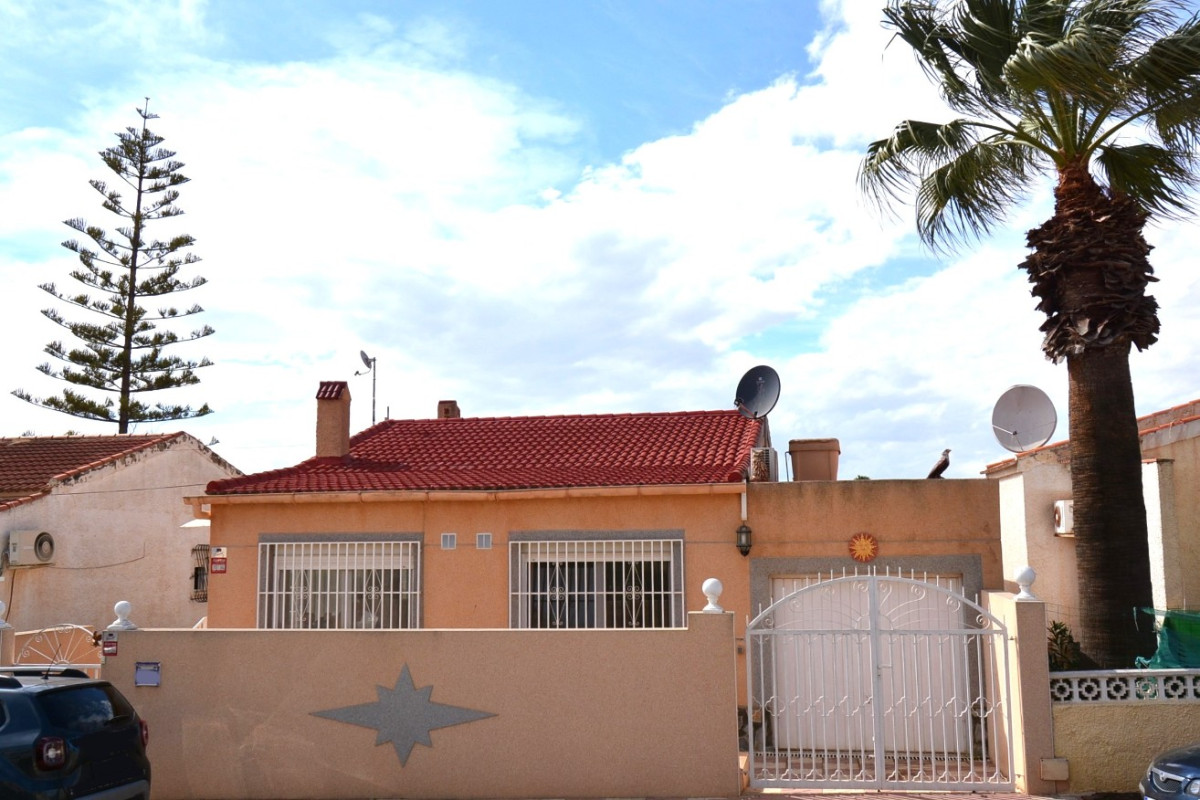 Reventa - Detached House / Villa - San Fulgencio - urb.la marina