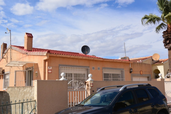 Reventa - Detached House / Villa - San Fulgencio - urb.la marina