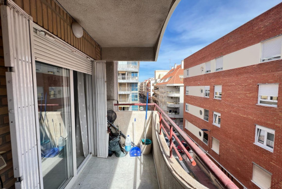Reventa - Apartamento / piso - Torrevieja - Paseo maritimo