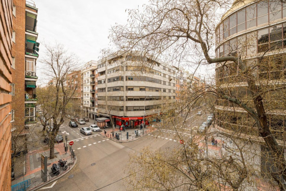 Herverkoop - Appartement  - Madrid - Argüelles