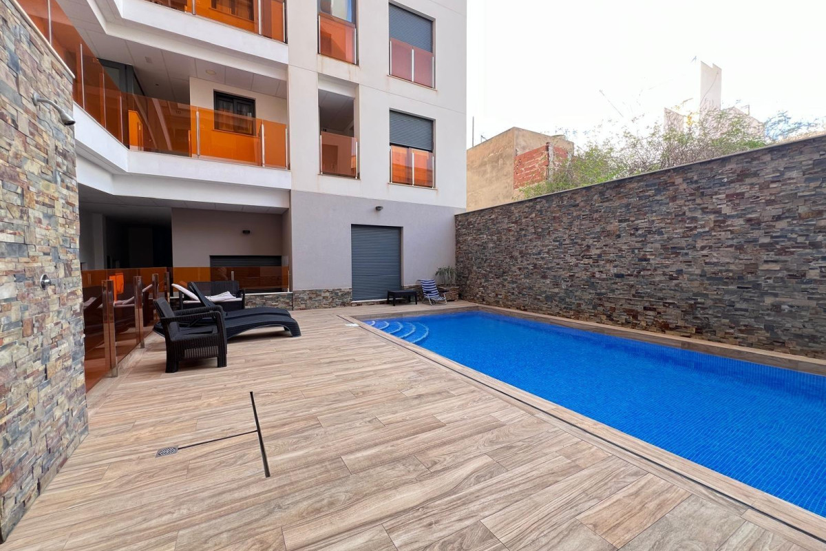 Reventa - Apartamento / piso - Torrevieja - Playa del cura