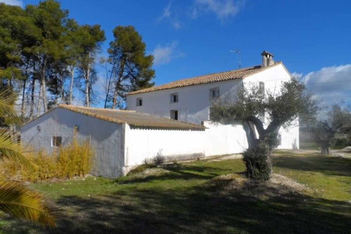 Resale - Country House - AGRES